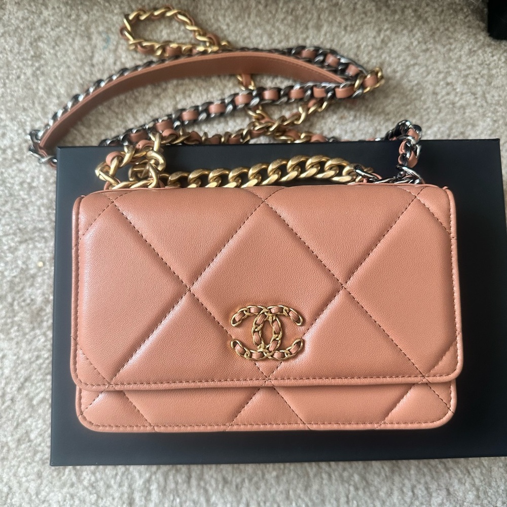Chanel 19 WOC in caramel lambskin